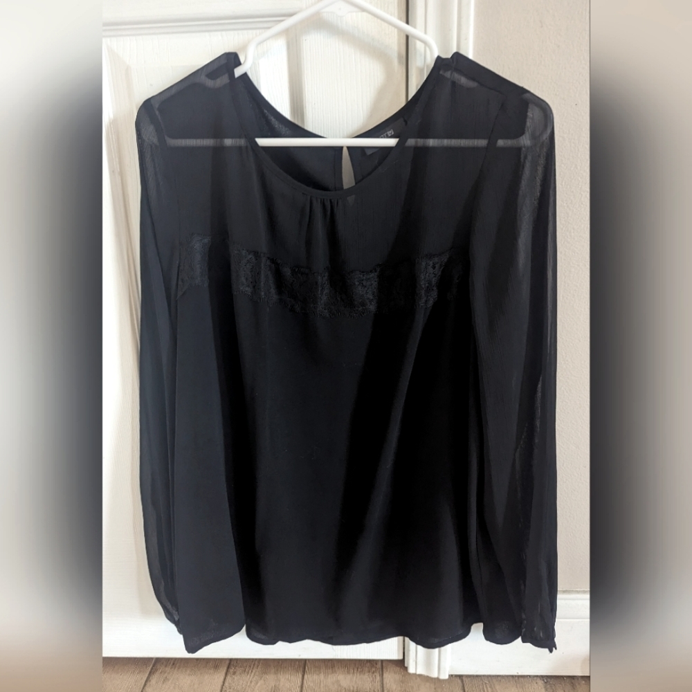 Apt. 9 Black lace blouse